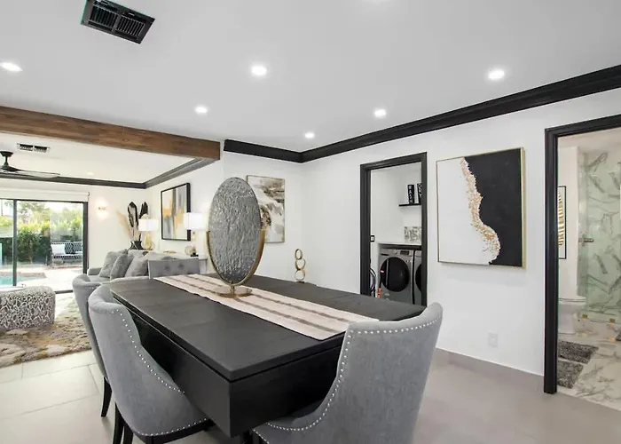 Modern Roose-private Pool-in Old Town