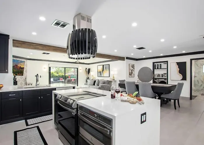 Modern Roose-private Pool-in Old Town *